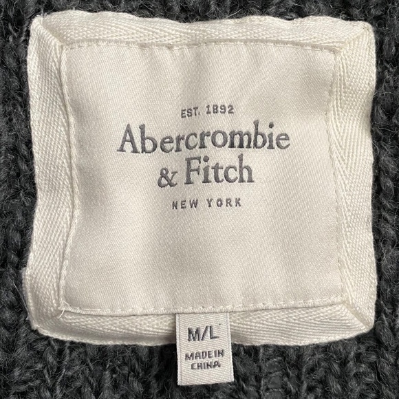 Abercrombie and Fitch Chunky Knit Waterfall Open Front Gray Dolman Cardigan M L - Picture 3 of 14